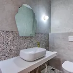 Holiday home Beautifully Renovated 3br Townhouse *