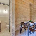 Holiday home Beautifully Renovated 3br Townhouse Sliema