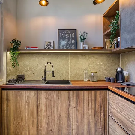 度假居 Beautifully Renovated 3br Townhouse