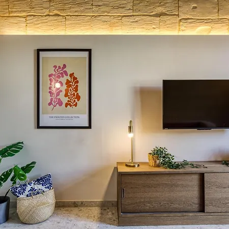 Ferienhaus Beautifully Renovated 3br Townhouse